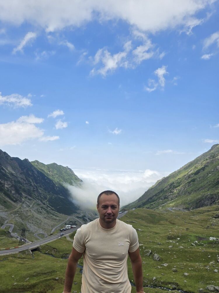  53197194  Nikolay, 40 ,    