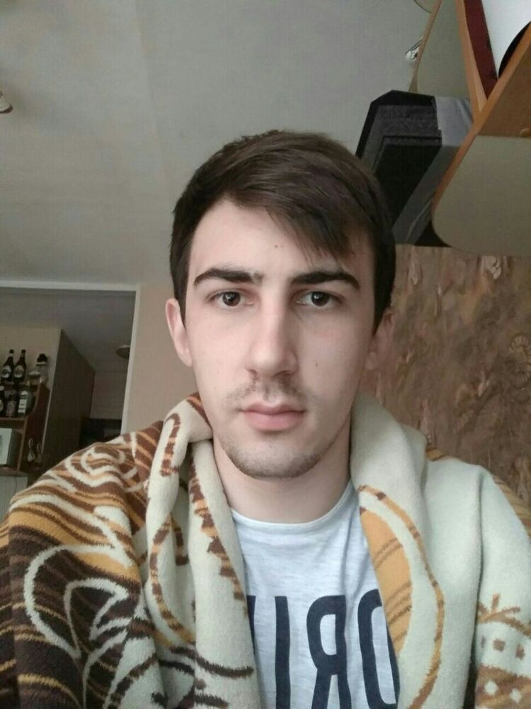  ,   Dakulzz, 30 ,   ,   , c 