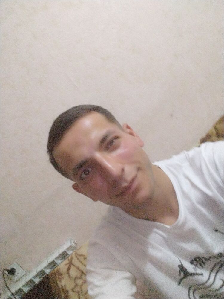  44198944  , 32 ,    
