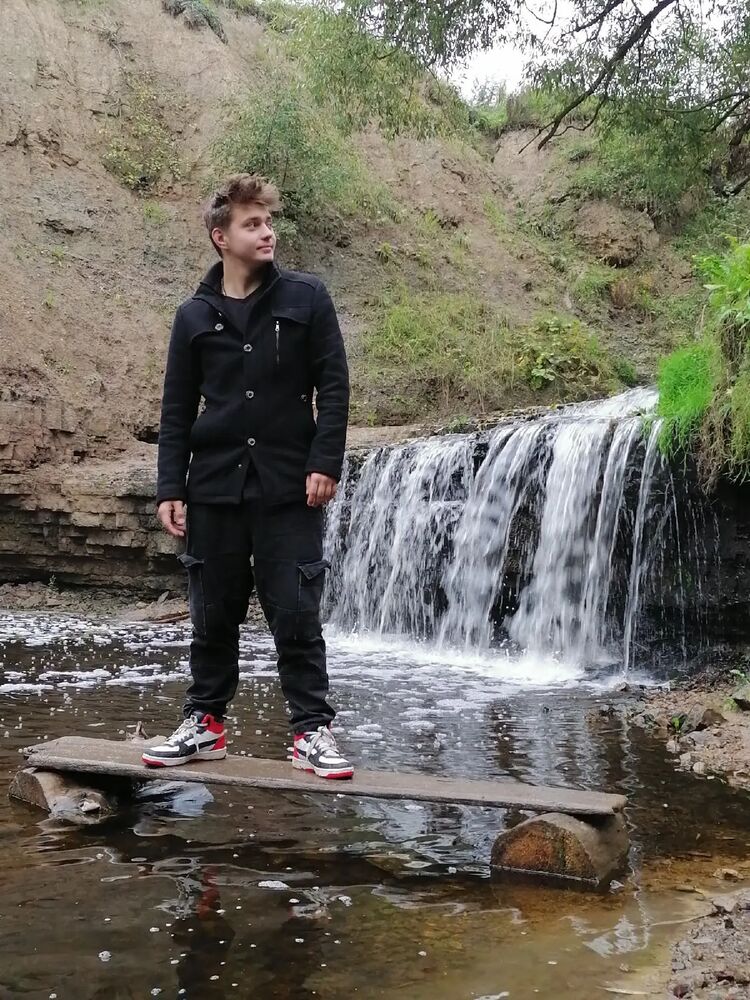  ,   Dmitry, 23 ,   ,   
