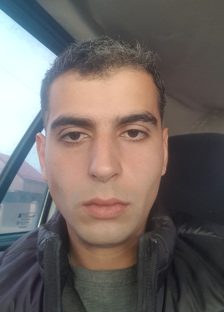  42072684  , 25 ,    --