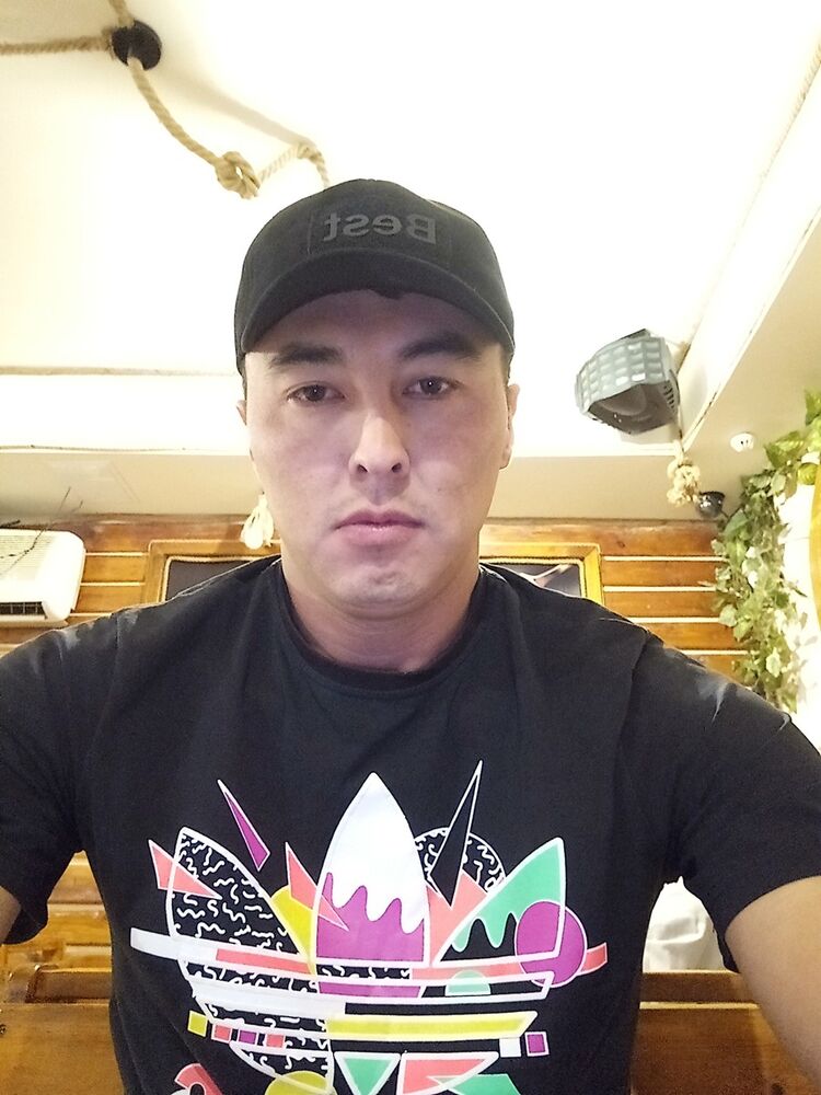 ���� 17645284 ������� ���, 37 ���, ���� ���������� � ���������