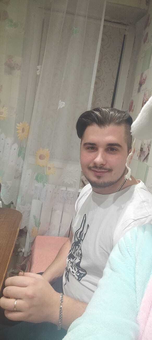  44282814  Egor, 27 ,    