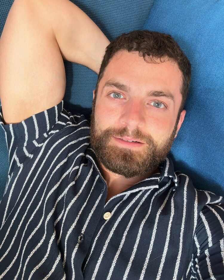  46060404  , 33 ,    