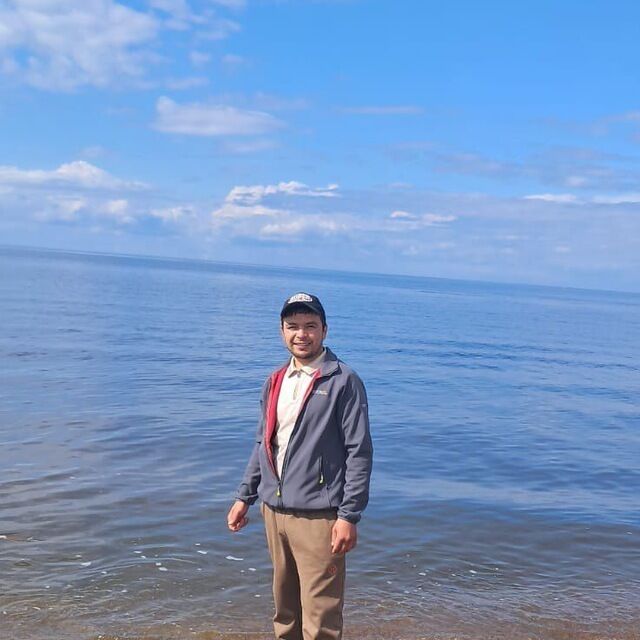 49798644  , 32 ,    