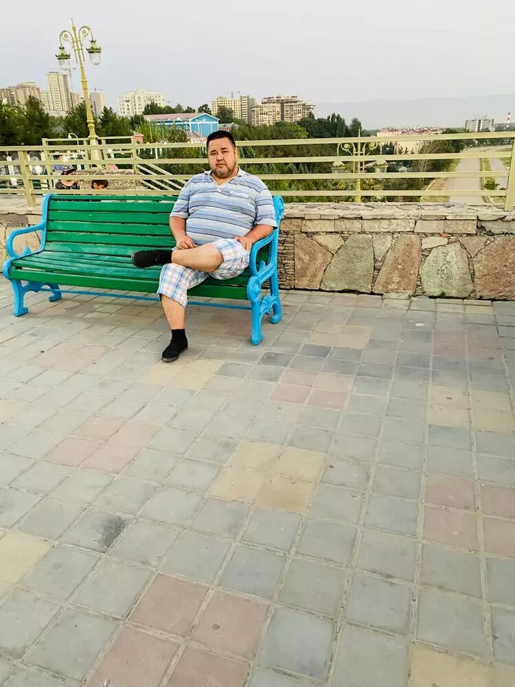  28013244  , 42 ,    