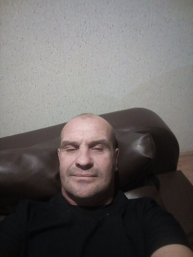  46048394  , 49 ,    