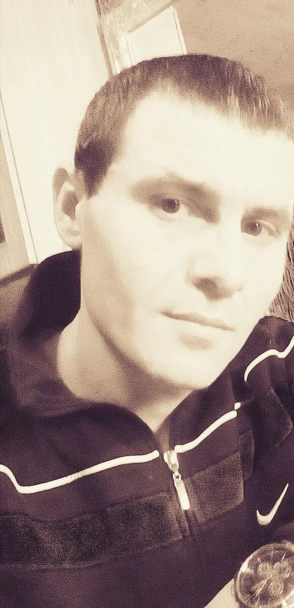  19497644  Rusick, 39 ,    