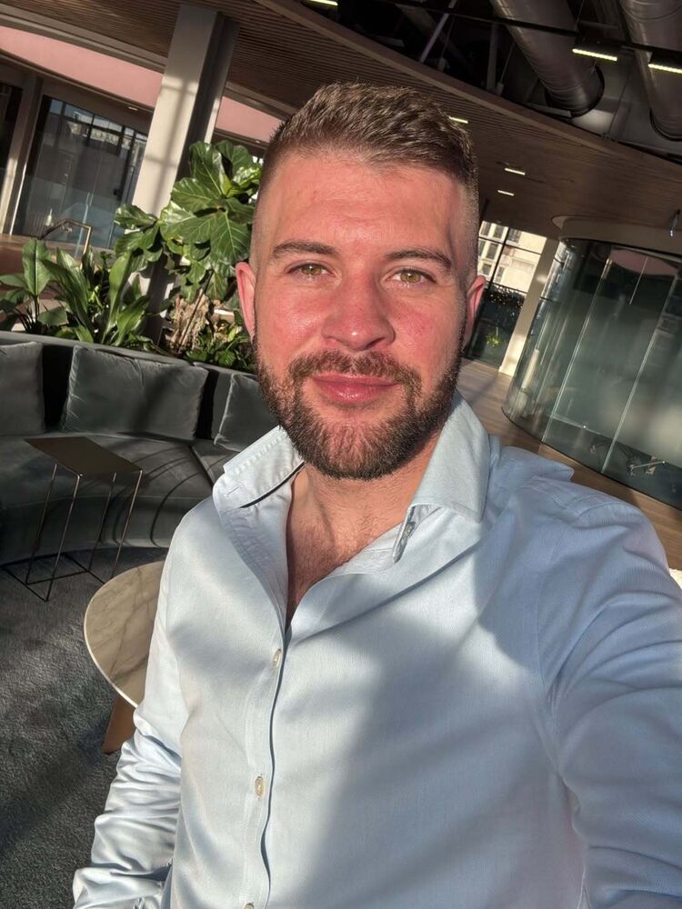 ���� 55019444 ������� ��, 33 ����, ���� ���������� � Athienou