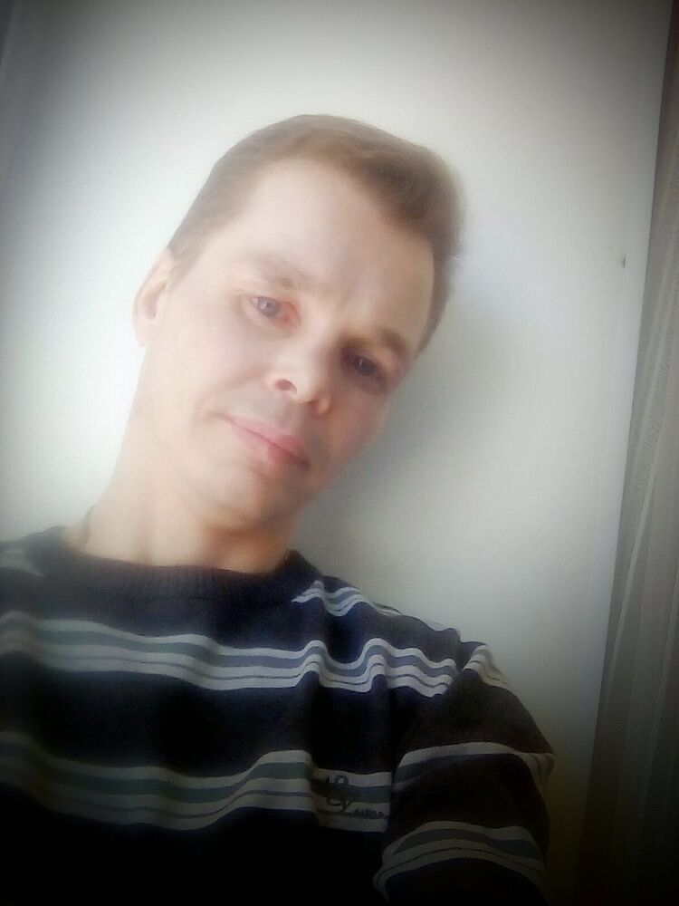  9036504  Sergei, 51 ,    