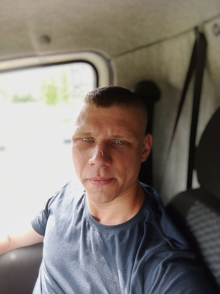  31817604  , 33 ,    
