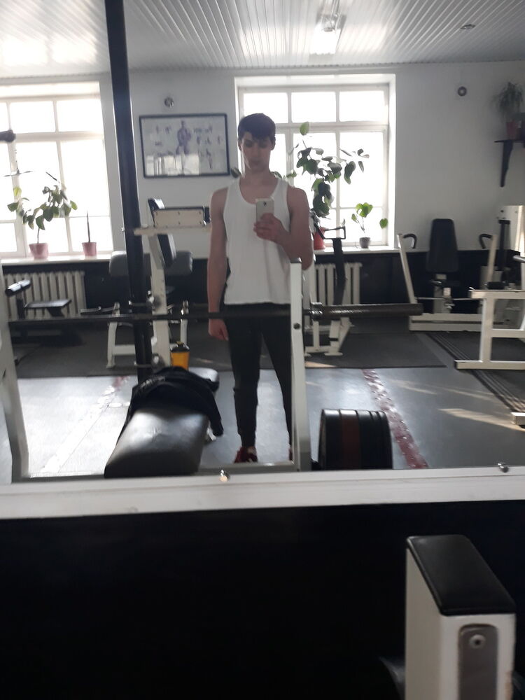  ,   Gheorghe, 24 ,   