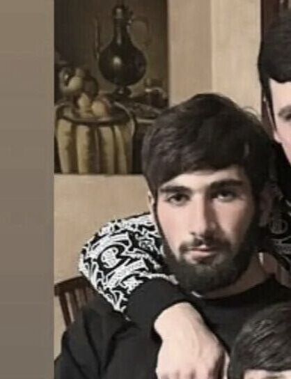  ,   Artur, 23 ,   ,   