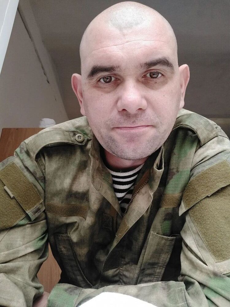  31373104  , 44 ,    