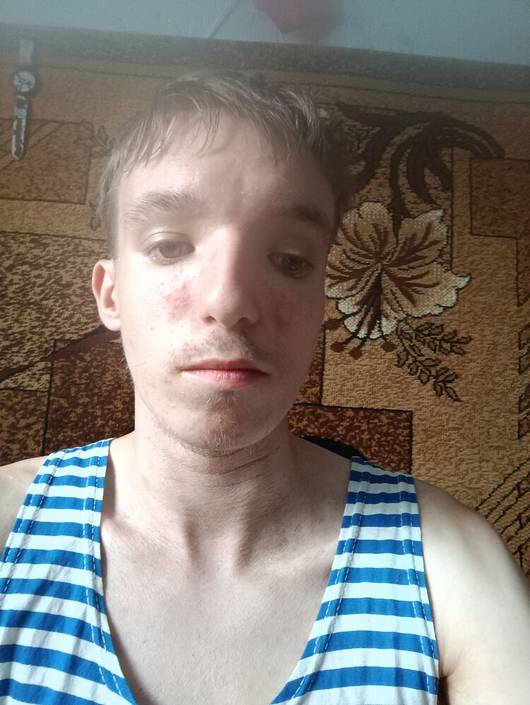  46084564  , 21 ,    