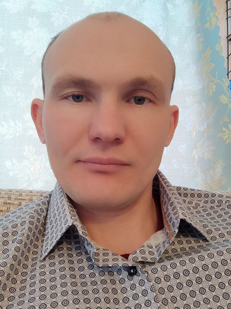  35706844  , 37 ,    