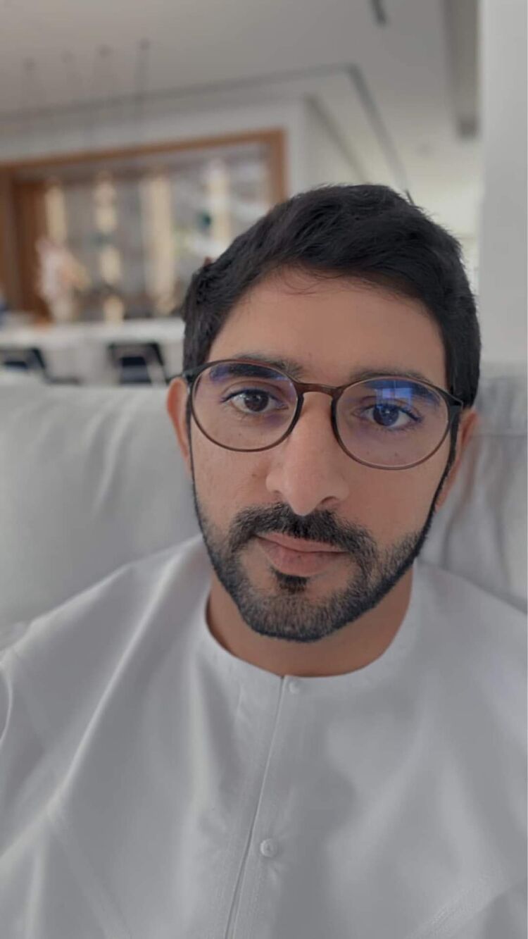  Lagos,   Hamdan, 42 ,   ,   