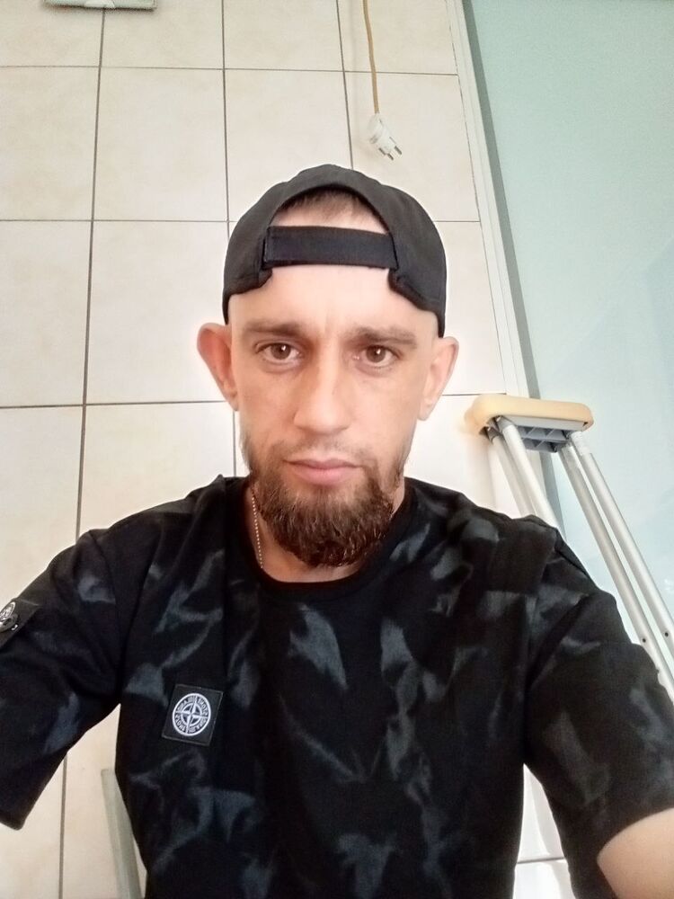  45444744  , 33 ,    