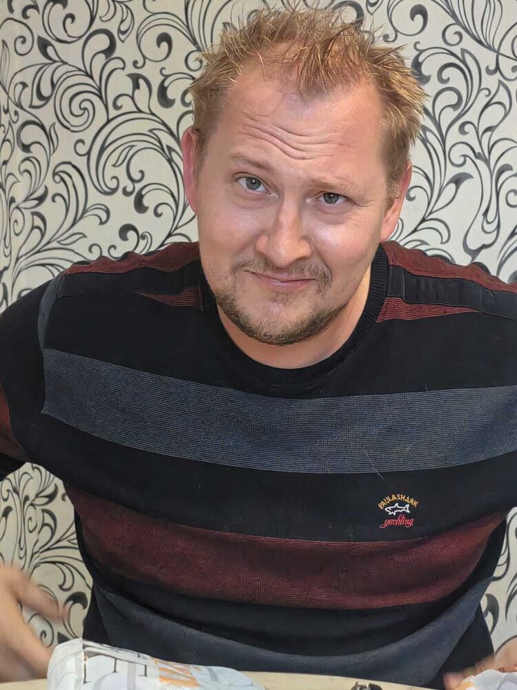  54334924  , 33 ,    --