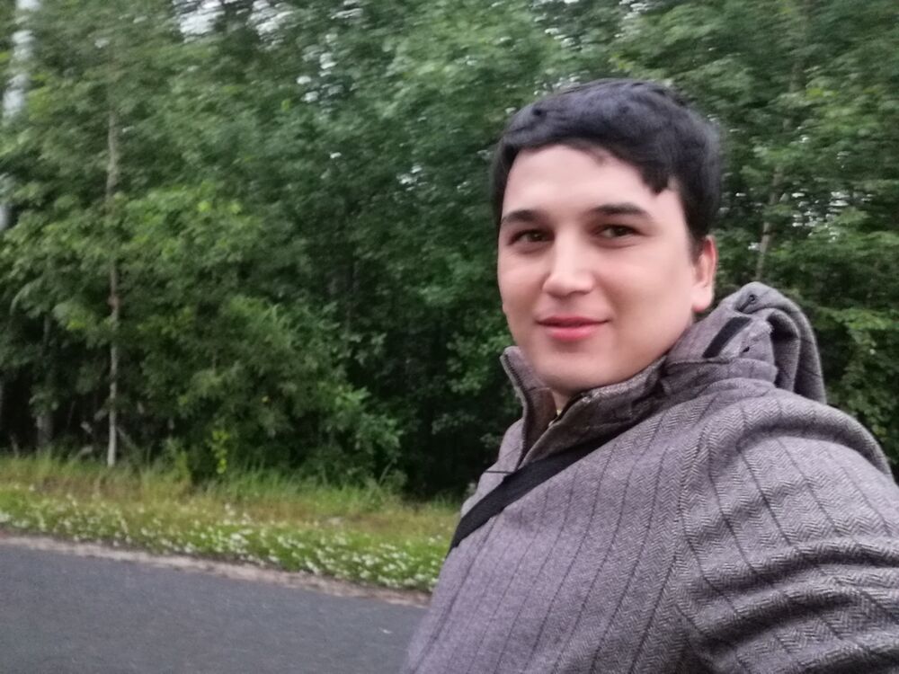  ,   Elyorbek, 33 ,   ,   