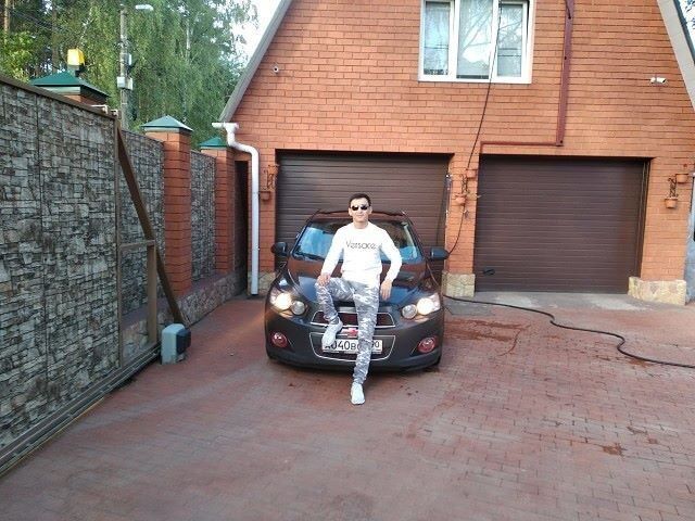  17575234  ADIL, 40 ,    