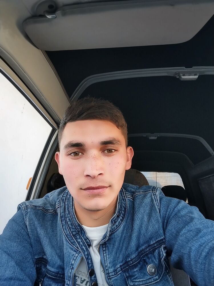  28168914  , 27 ,    