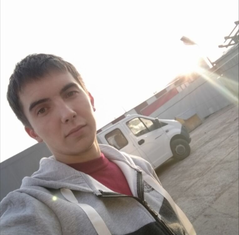 42246424  , 27 ,    