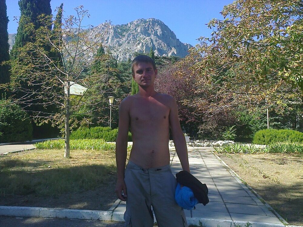  ,   Valentin, 38 ,   ,   , c , 
