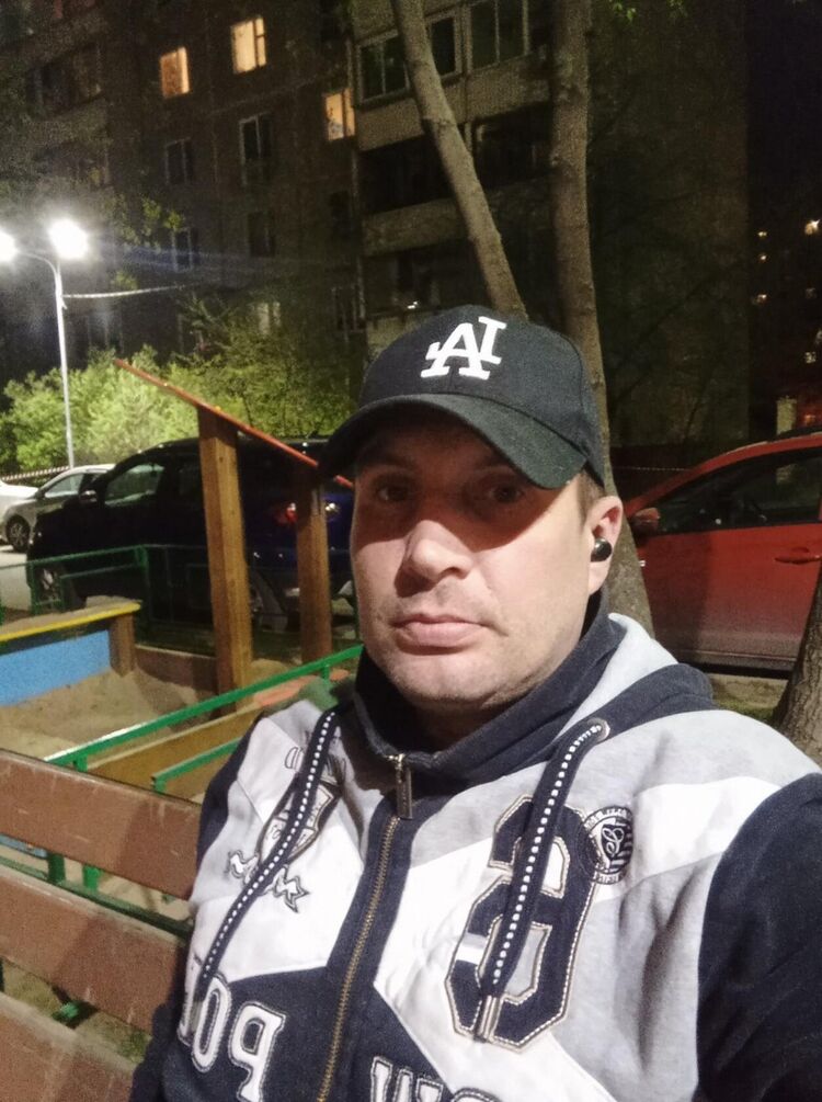  46861934  , 43 ,    