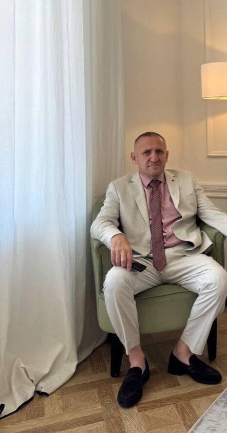 ,   , 46 ,   c 