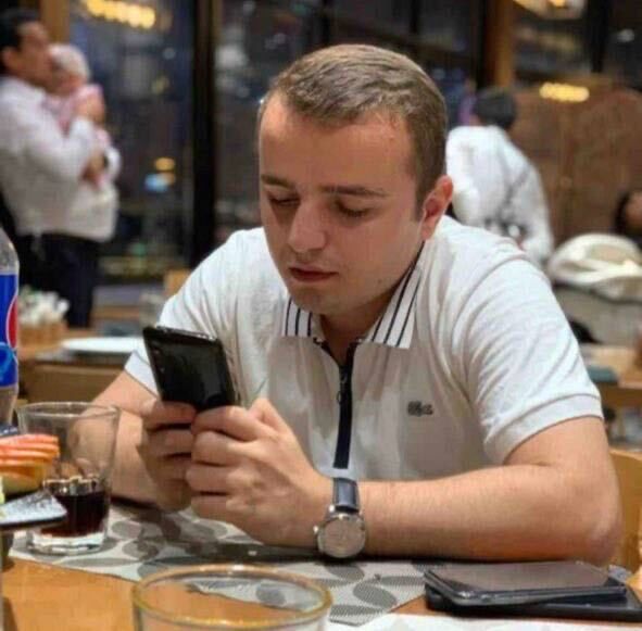  32237394  , 23 ,    