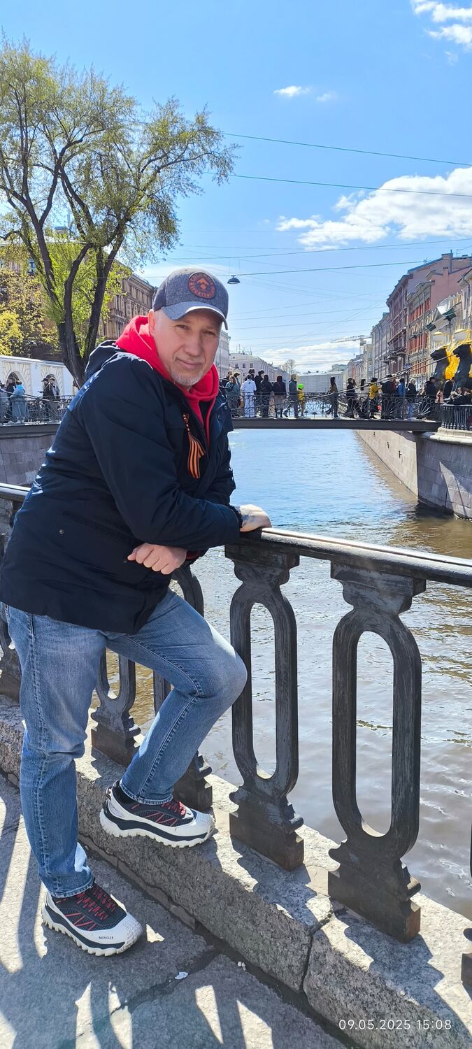  51484024  Stanislav, 56 ,    -