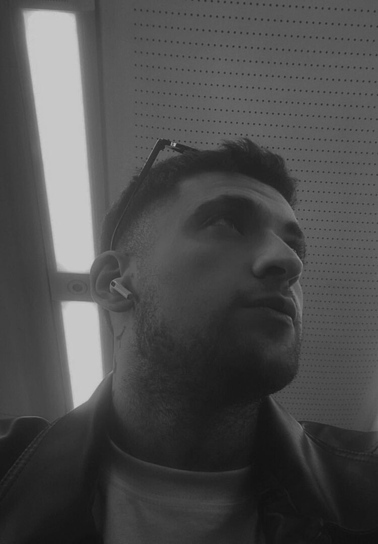  ,   Javidan, 21 ,   ,   