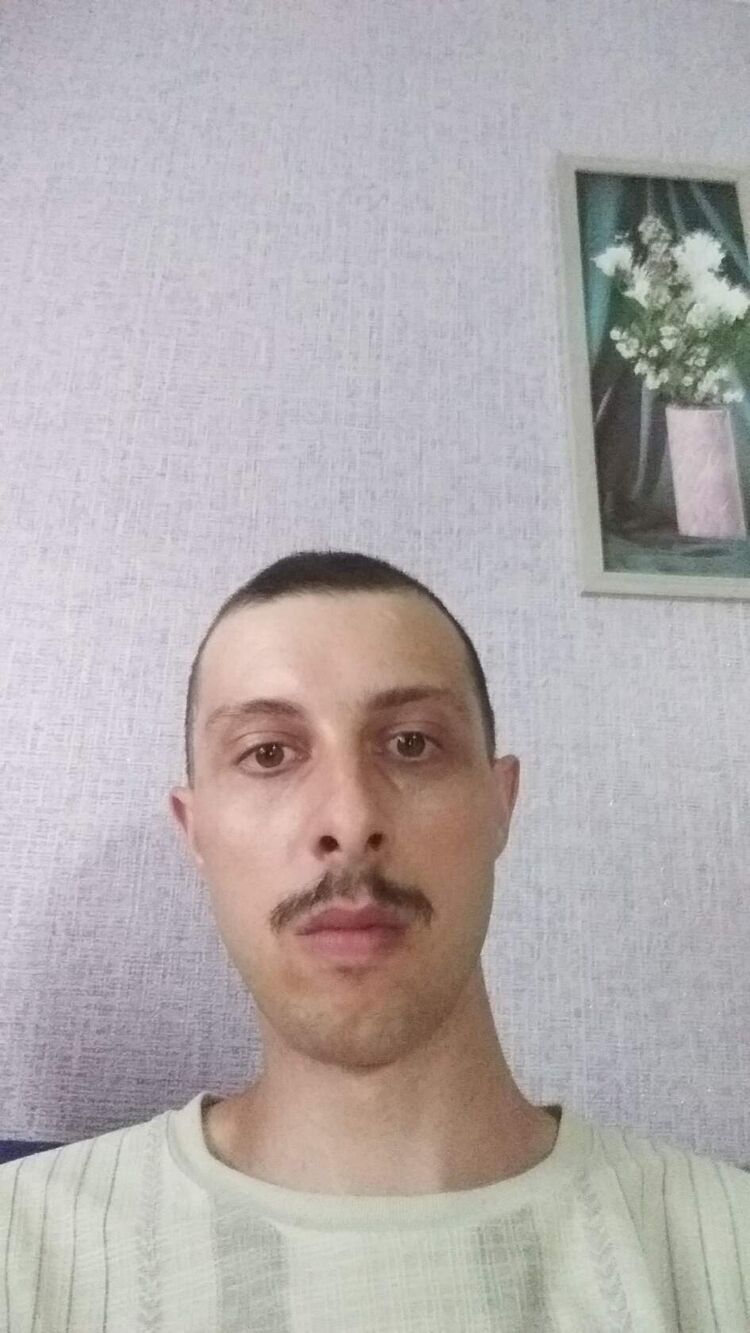  35610744  , 28 ,    
