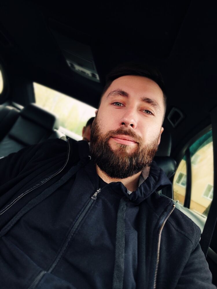 ,   Mikhail, 34 ,   ,   , c 