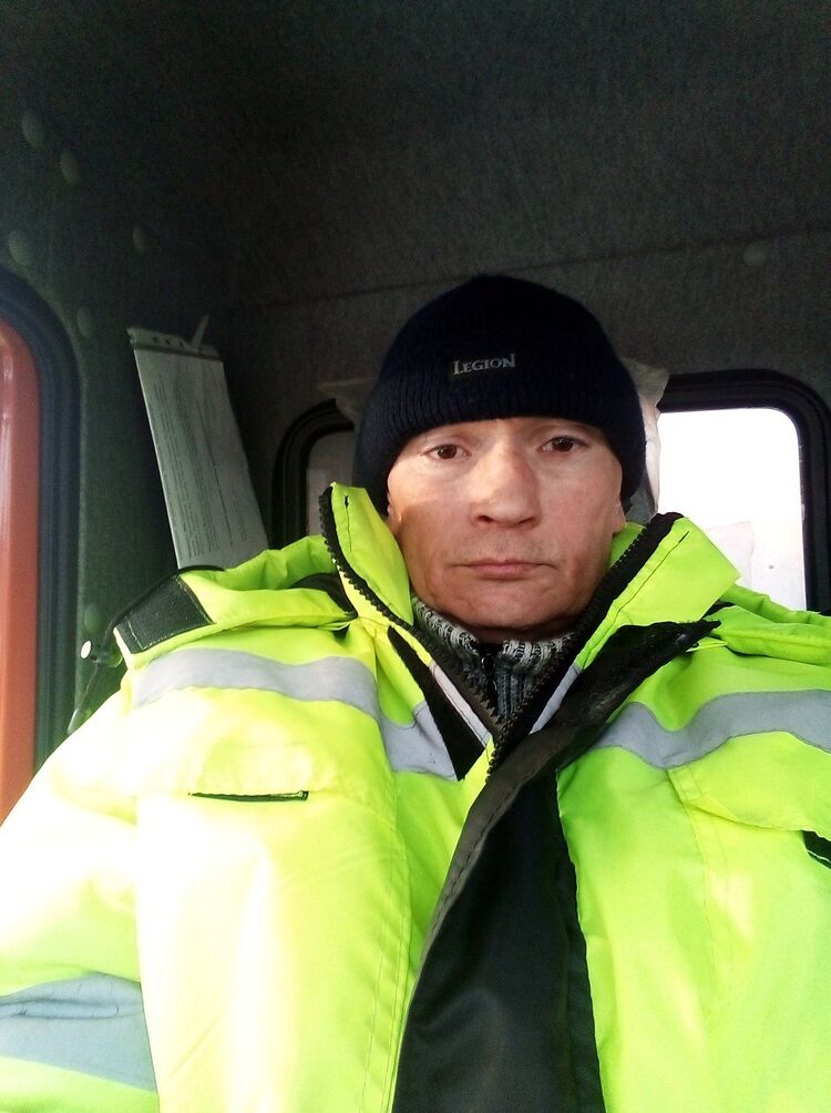  33503594  , 52 ,    