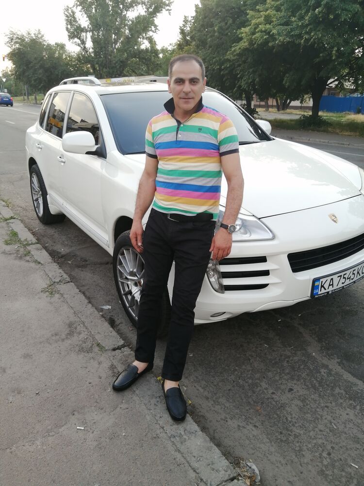 ,   Samir, 42 ,   ,   