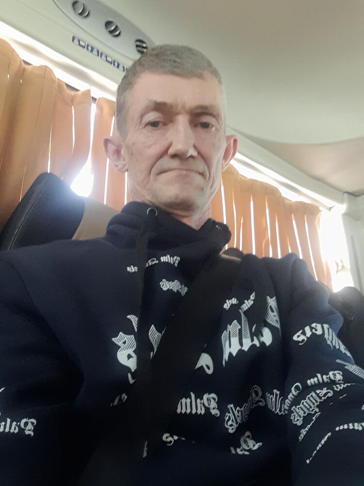  -,   , 52 ,   ,   