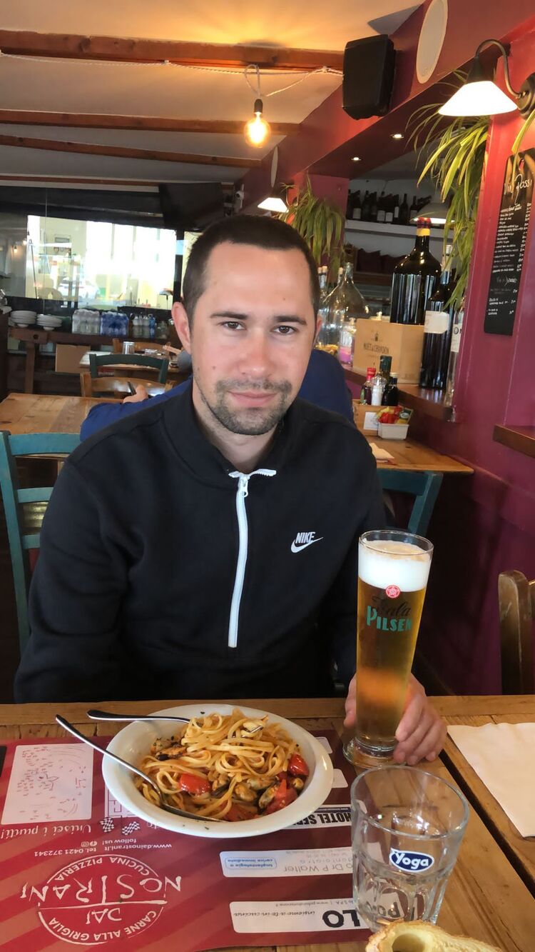 ���������� �������, ���� ������� Nicolae, 33 ����, ������������ ��� ������, ����� � ���������, c�������� ���������