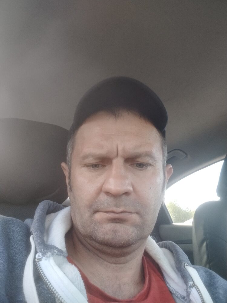  28383274  , 47 ,    