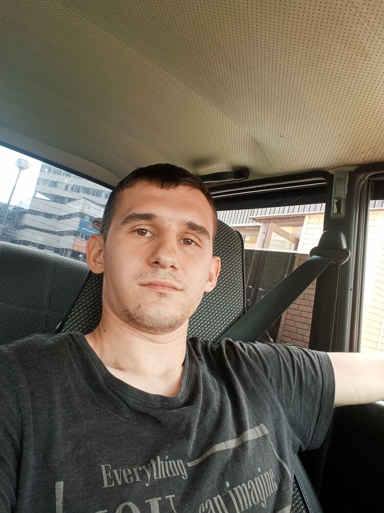  43888984  , 24 ,    