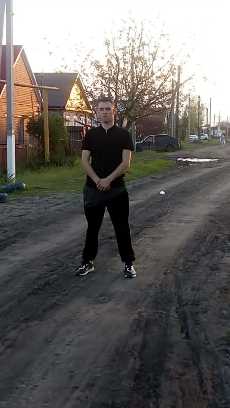  48696414  , 23 ,    
