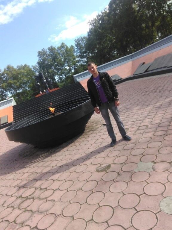  ,   Vyacheslav, 33 ,   ,   , c 