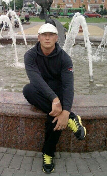  15878504  Vladimir, 45 ,    