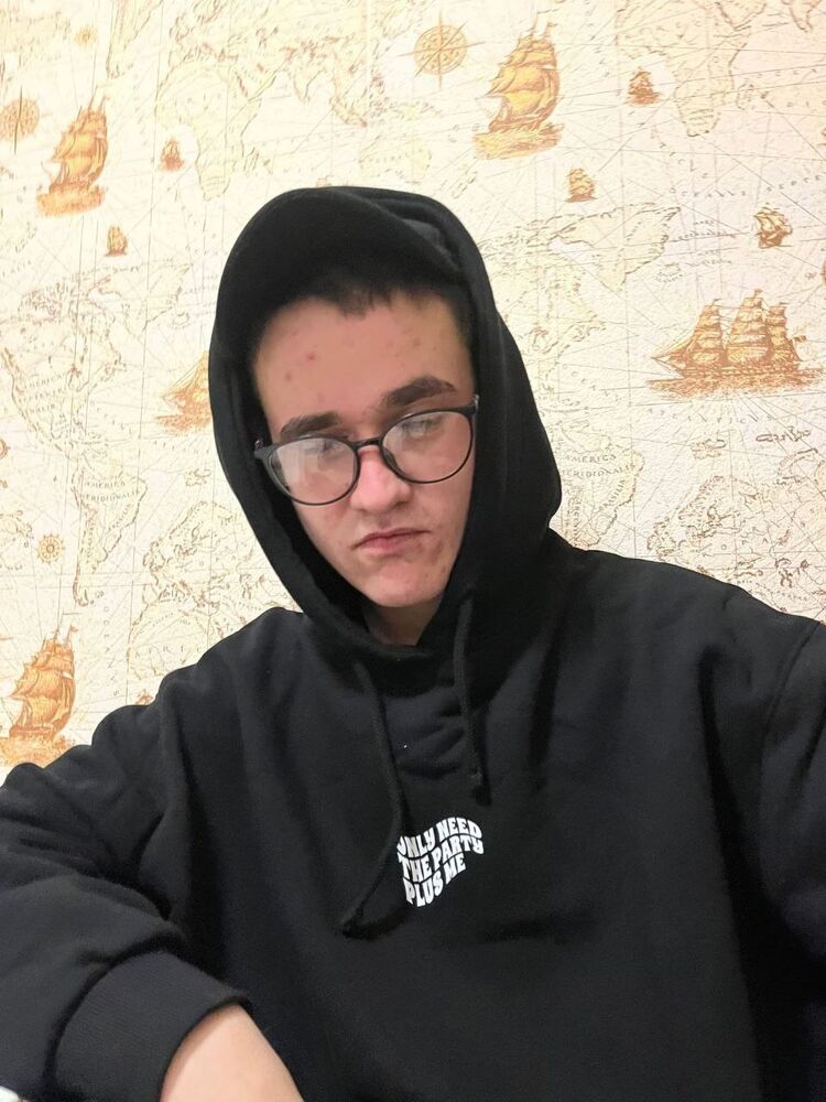  49564114  Expzero, 21 ,    