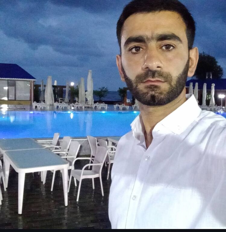  51387024  Elnur, 38 ,    