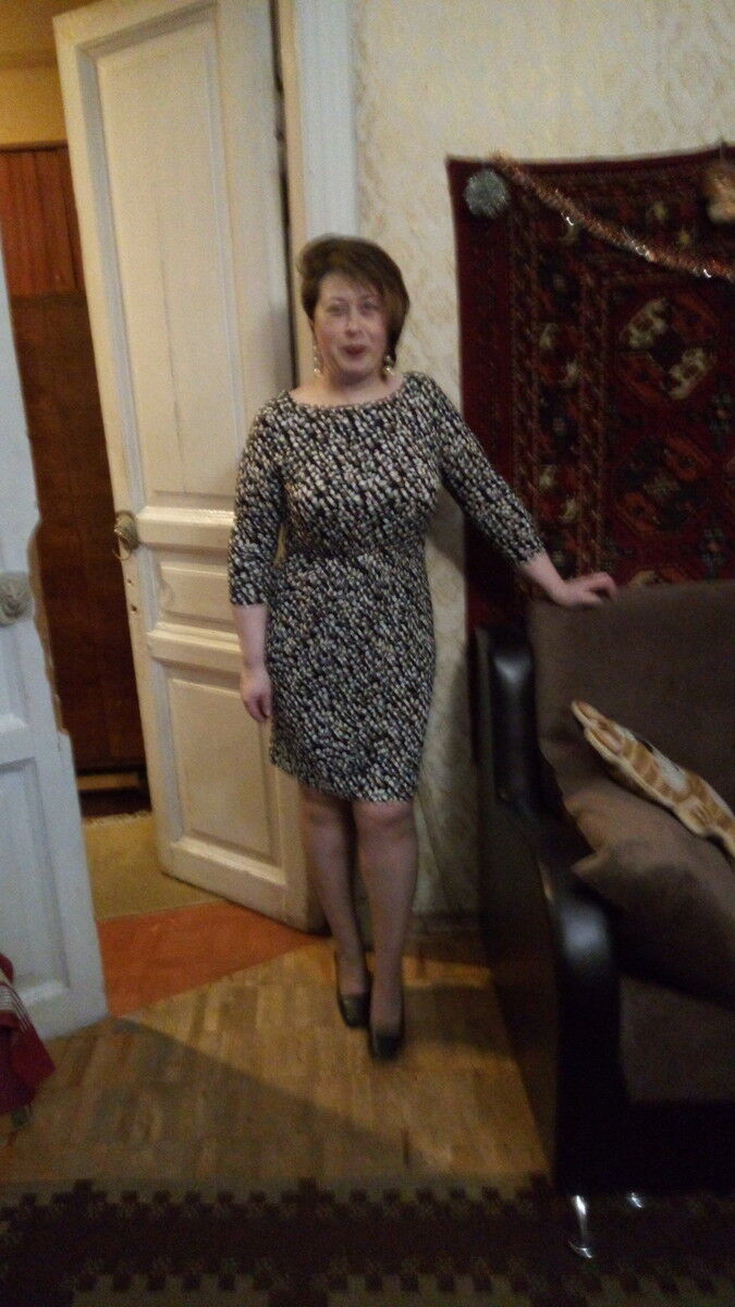  ,   EisenFrau, 51 ,   