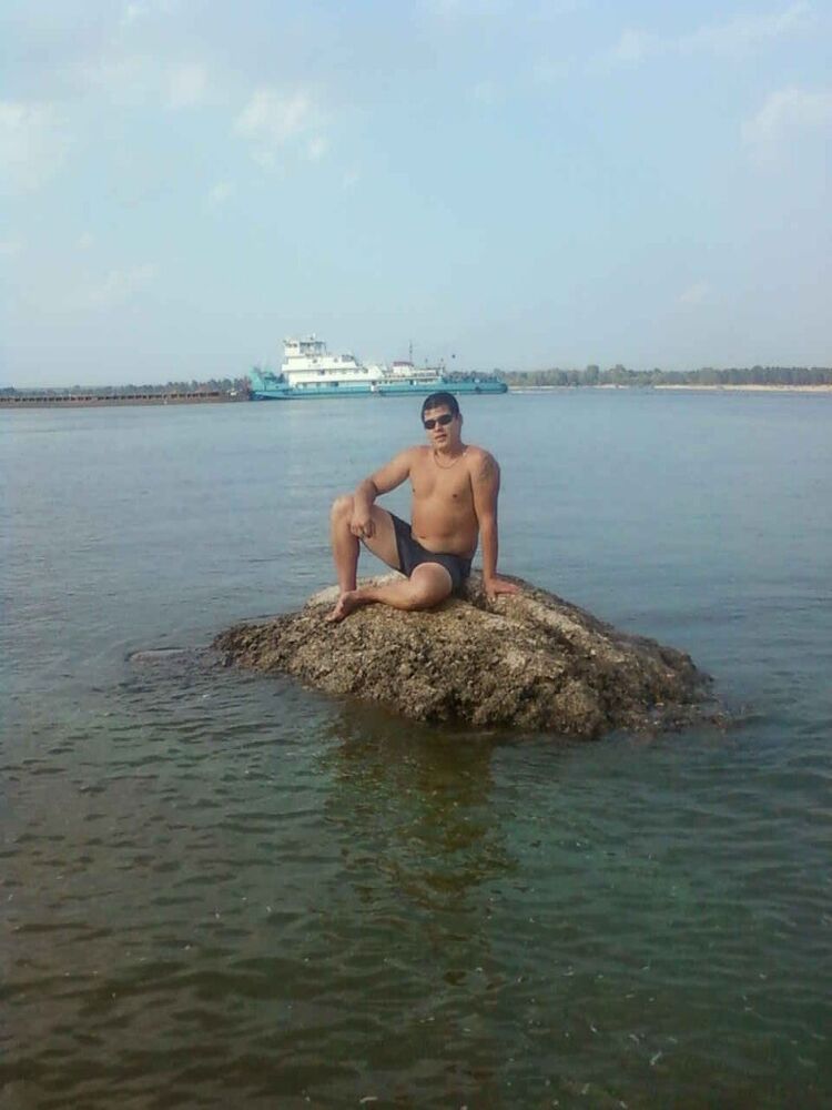  ,   Konstantin, 42 ,   ,   , c 