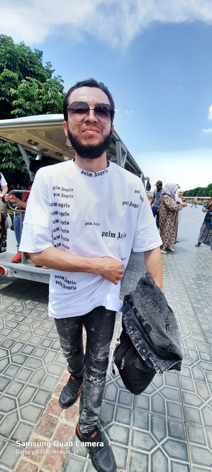 ,   Albert, 24 ,   ,   