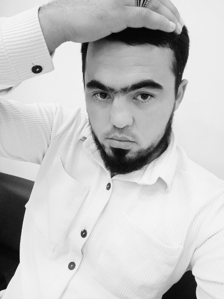 ,   Shamil, 33 ,   ,   , c , 